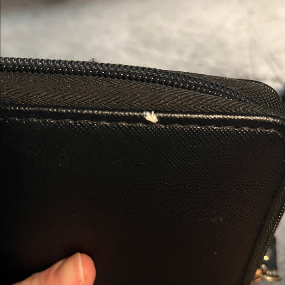 EUC Rebecca & Rifka Black Zip-Around Wristlet Wallet with Gold Medallion - Picture 6 of 16